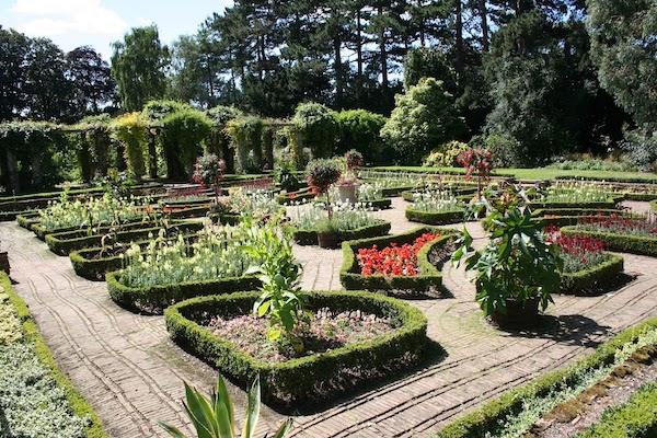 University of Leicester Botanical Gardens